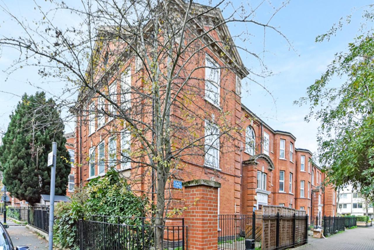 Family Friendly, Zone 2, 2 Beds, Overground 伦敦 外观 照片